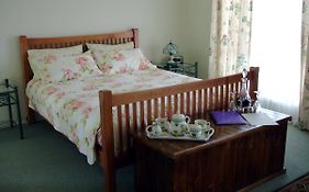 The Linear Way Bed And Breakfast